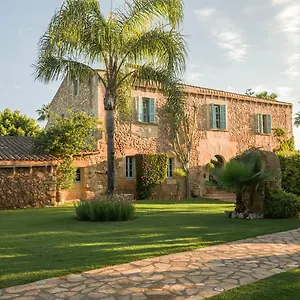 https://la-reserva-rotana.balearic-islands.net